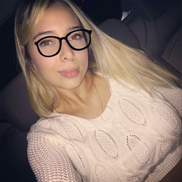 tonia565